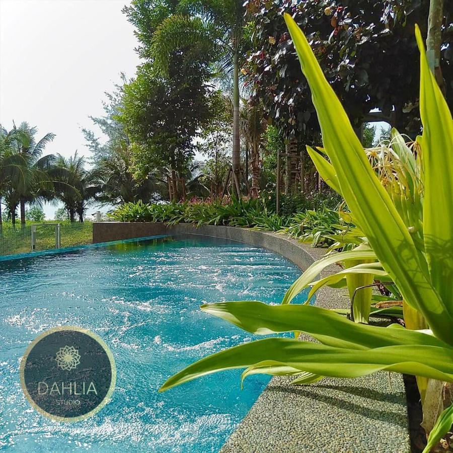 Spectacular High Floor Sea View And Pool View Residences Kuantan Exterior foto